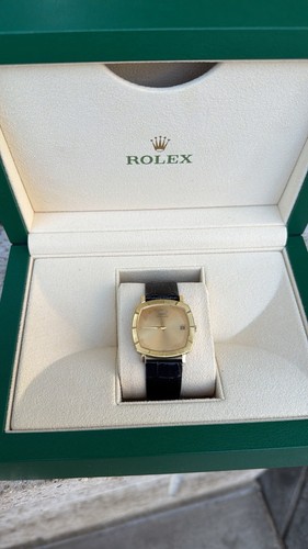 Piaget 18k Ultra Thin Automatic