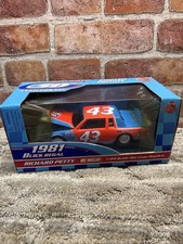Richard Petty 1981 Buick Regal 43 STP 1:24 Racing Champions 50th Anniv SEALED
