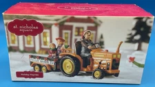 ST NICHOLAS SQUARE Holiday Hayride Tractor 121 50 52 NEW Fast Free Shipping!