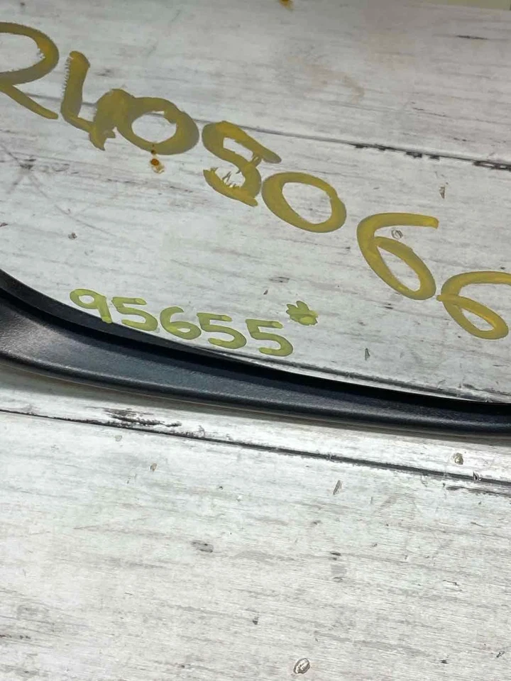 Espejo retrovisor puerta Chevy Trail Blazer 2021 2022 lado izquierdo negro código 8555 OEM 42725602 Foto 3 de 4