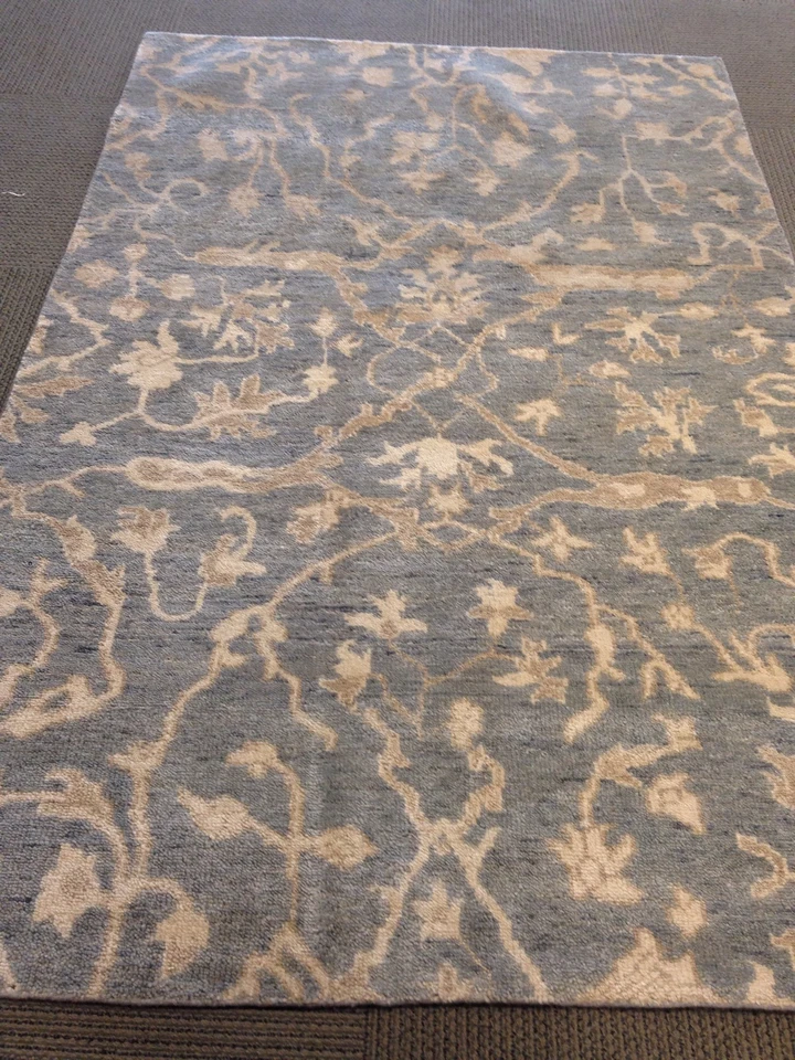 Oriental area rug L.blue oushak ushak hand made knotted elegant  5'x 7' New - Image 3 of 4