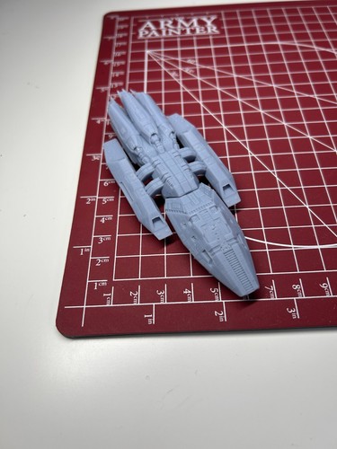 Battlestar Galactica Medusa class miniature - Picture 2 of 5