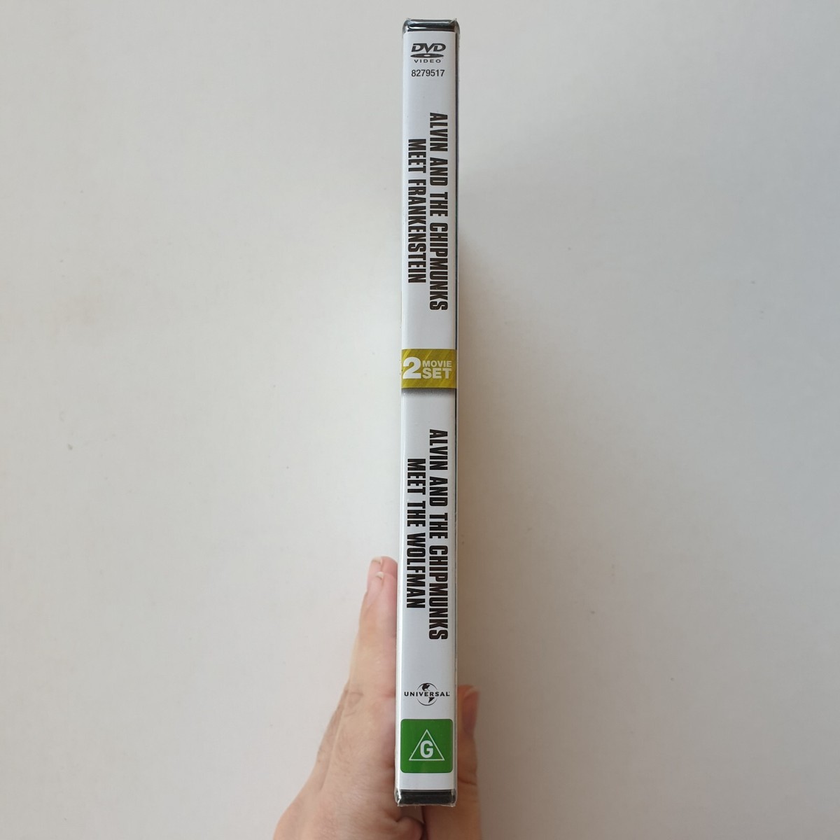 Alvin and the Chipmunks Meet Frankenstein / Alvin and the