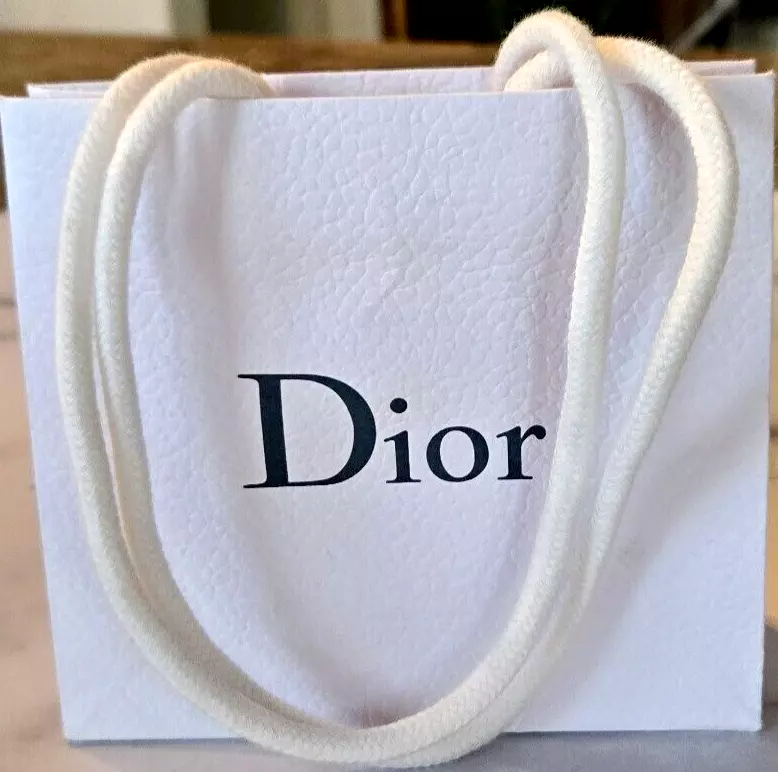 Christian Dior sac cadeau blanc papier petit caillou texturé noir logo bijoux