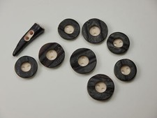 9 sztuk Guziki ludowe Plastikowe guziki ozdobne d= 5/9/17 mm TK-V-49