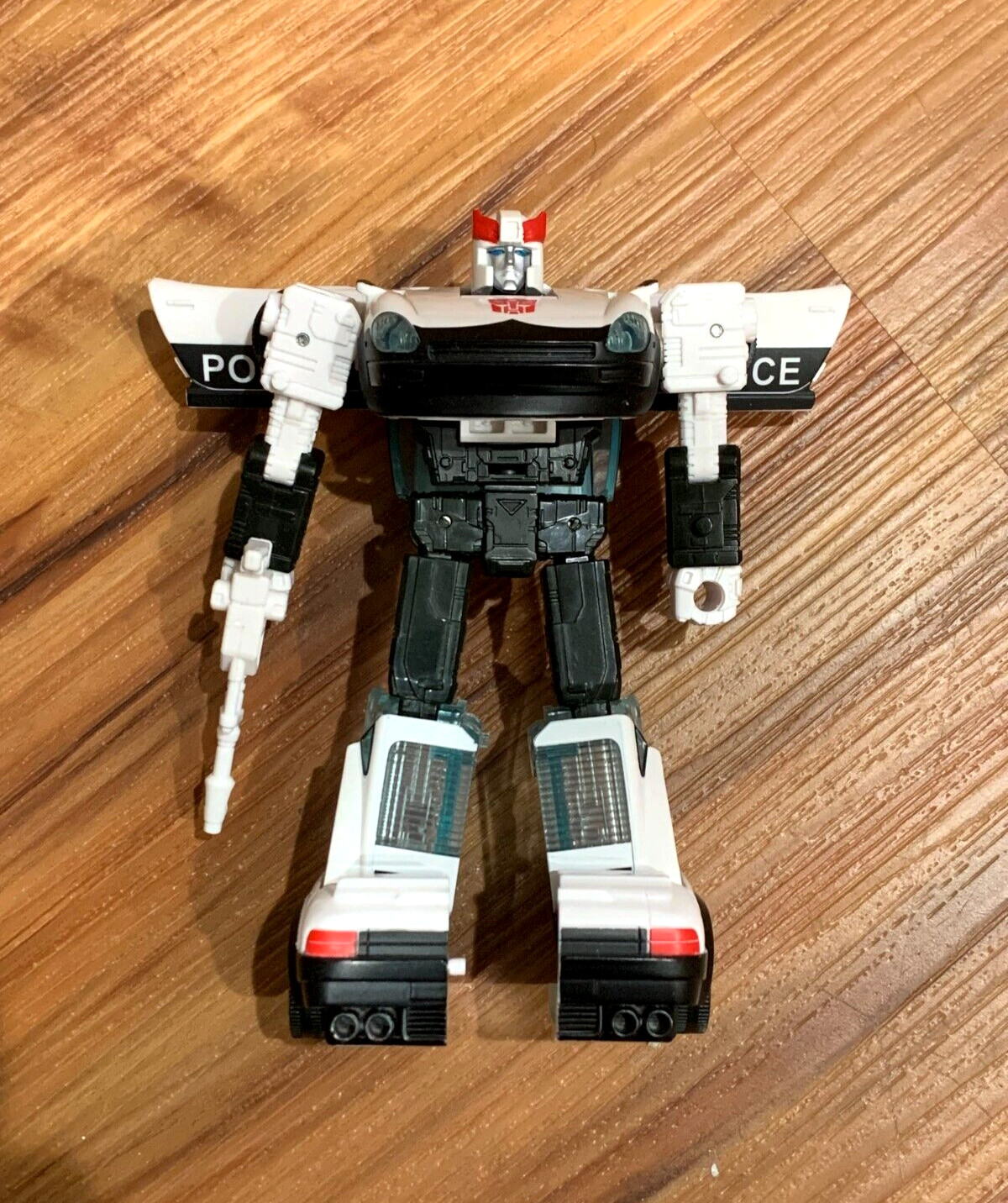 TRANSFORMERS Prowl Earthrise Generations G1 Toon Amazon WFC TF Datsun