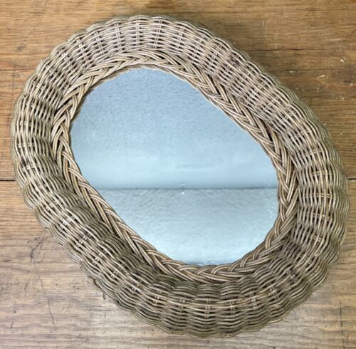 Vintage Wicker Oval Wall Mirror Hanging 16x12 Shabby Chic Cottage Core Brown - Picture 1 of 6