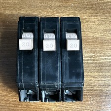 Lot Of 3 CUTLER HAMMER Single Pole 20 AMP Type CH Circuit Breaker
