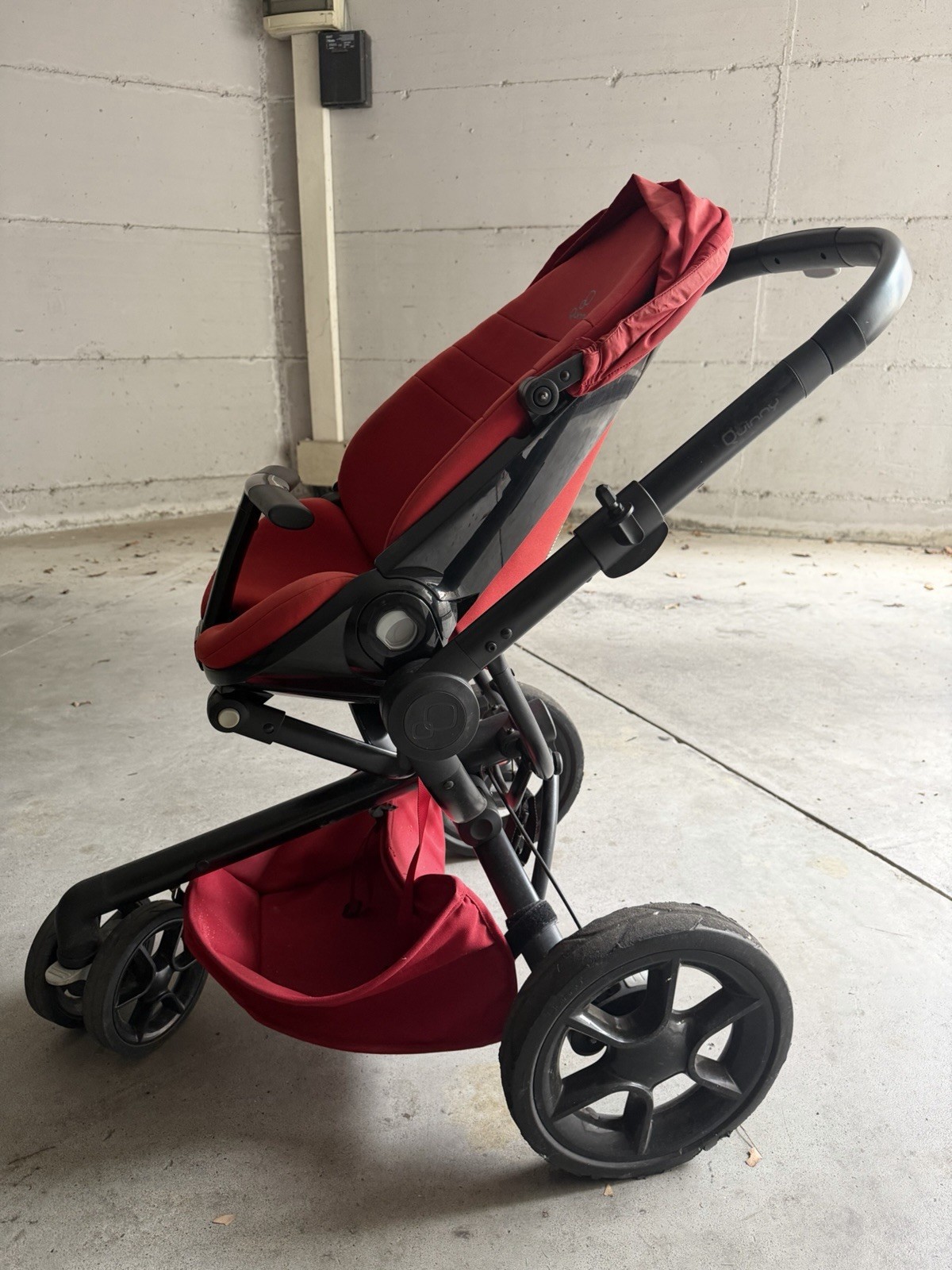 Quinny + Maxi-Cosi combo passeggino con ovetto, rosso/nero pieghevole — foto 9