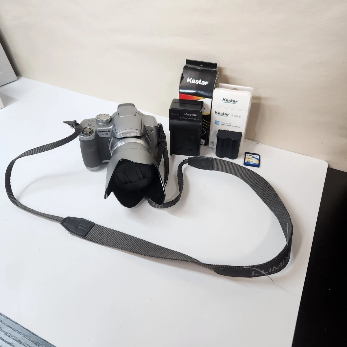 Panasonic LUMIX DMC-FZ8 Digital Cameras for Sale | Shop New & Used