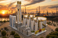 HO 1:87 3D Printed Scale Refinery Building, H...