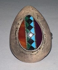 Vintage 925 Sterling Silver Native American Navajo Ring