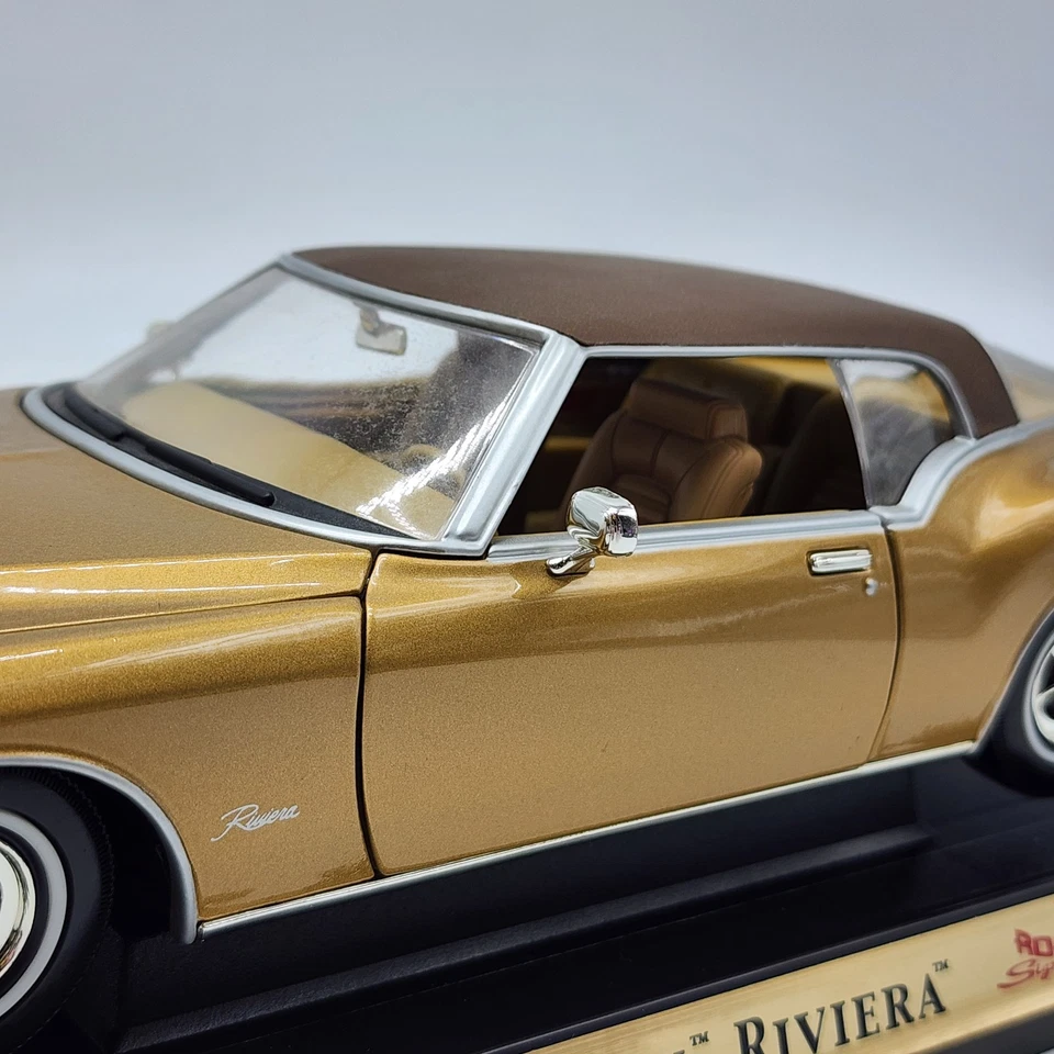 Road Signature 1971 Buick Riviera 1:18 Scale Very Rare Collectors Condition VHTF - Image 4 of 4