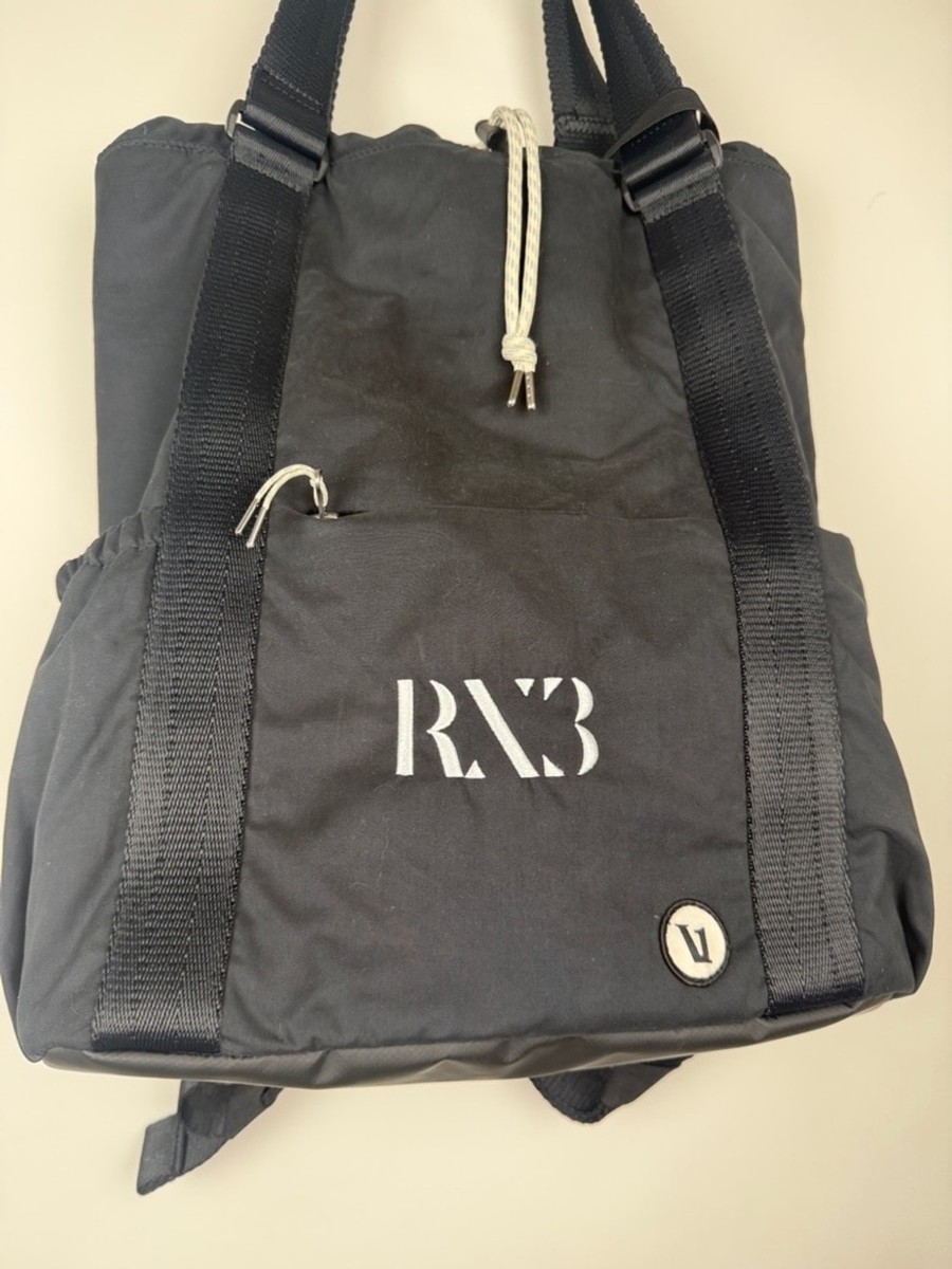 NWT Vuori V1 Convertible Black Sports Tote Backpack Bag UNISEX Vuori V1 Black Convertible Sports Tote Bag Backpack NWOT | eBay main image 4