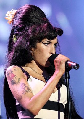 Amy Winehouse onstage 46664 Concert In Celebration Of Nelson Mande- Old Photo 2