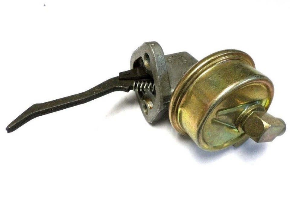 Master 1120 Mechanical Fuel Pump - Image 2 of 4