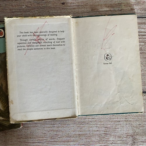 4 x Vintage Ladybird Hardcovers ~Princess & the Frog/Puppies & Kittens/Mr Badger - Picture 9 of 22