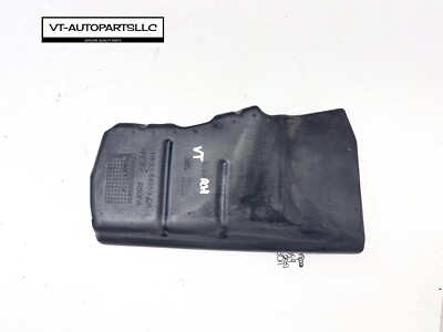  2017-2022 JAGUAR F-PACE REAR RIGHT QUARTER WHEELHOUSE LINE SHIELD FOAM PAD OEM