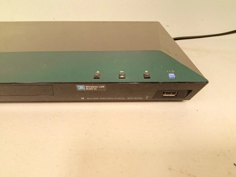 Sony BDP-S3100 DVD Disc Player 1080p Full HD Multi Format UNTESTED PARTS/REPAIR - Image 3 of 4