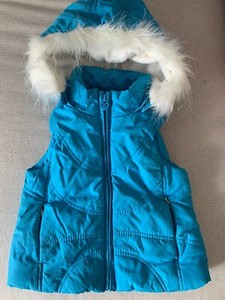 “New” Toddler Girl Vest Sz 18mo Blue Color W/removable hood