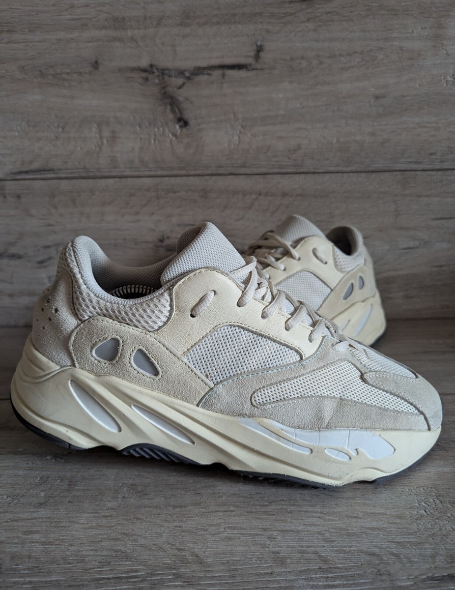 Adidas Yeezy Boost 700 Low Analog EG7596 Sneakers Shoes Grey White