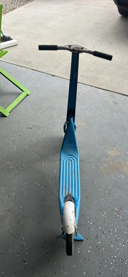 Radio Flyer vintage años 1950/60 rojo prensado acero empuje scooter con soporte/freno Foto 2 de 4