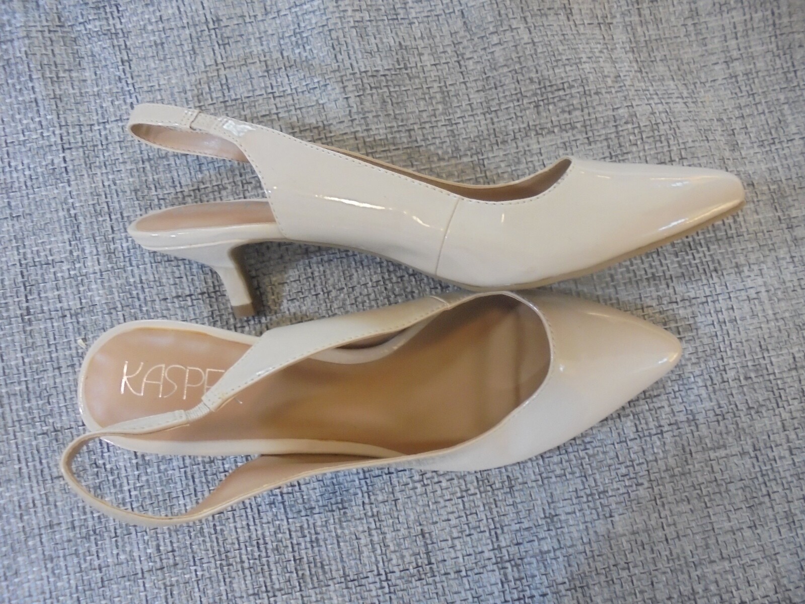 pointed toe slingback kitten heels