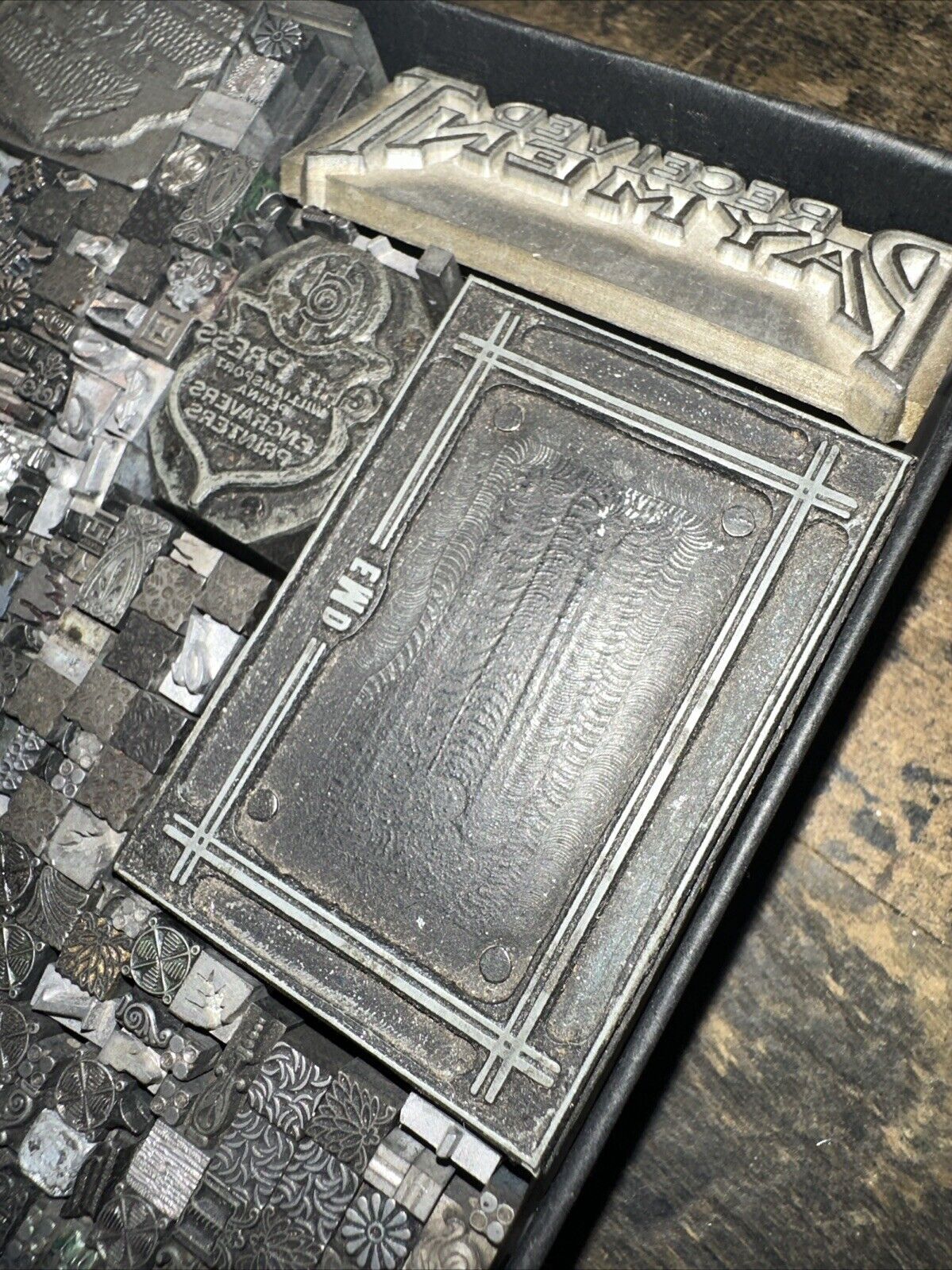 Picture 3 of 24