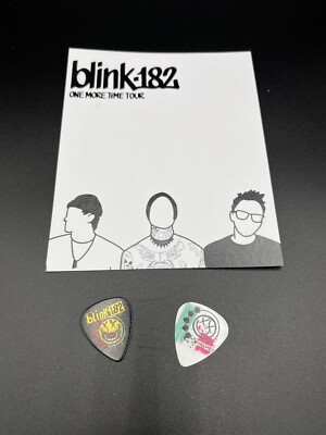 !!️NEU!!️ 2x BLINK 182 GITARRENPLEKTRUM 0,71MM EMO PUNK TRAVIS BARKER MIT KUNSTKARTE