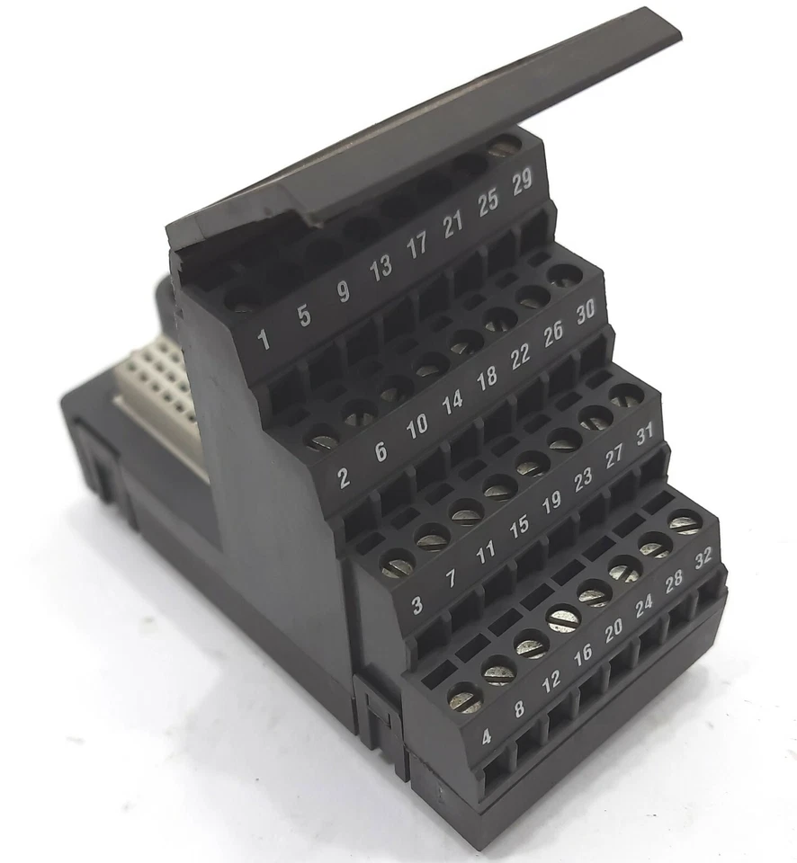Fisher Rosemount Emerson KJ4001X1-CJ1 12P1902X012 32-Channel Terminal Block - Image 4 of 4