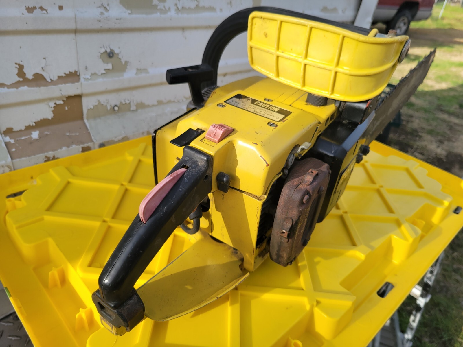 John Deere 70V Chainsaw With 23" Bar And Chain Runs Good Compression