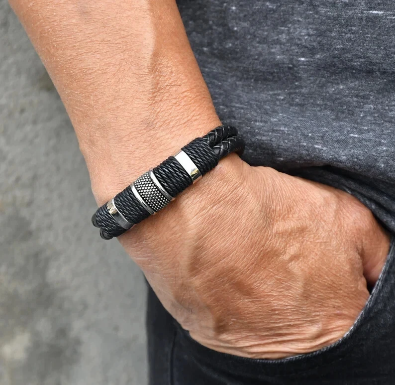 Pulsera de cuero negra para hombre 5 piezas cuerda de acero inoxidable cordón envolvente joyería regalo Foto 3 de 4