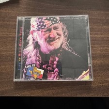 Willie Nelson Live at Billy Bobs Texas CD Bonus DVD Country Music