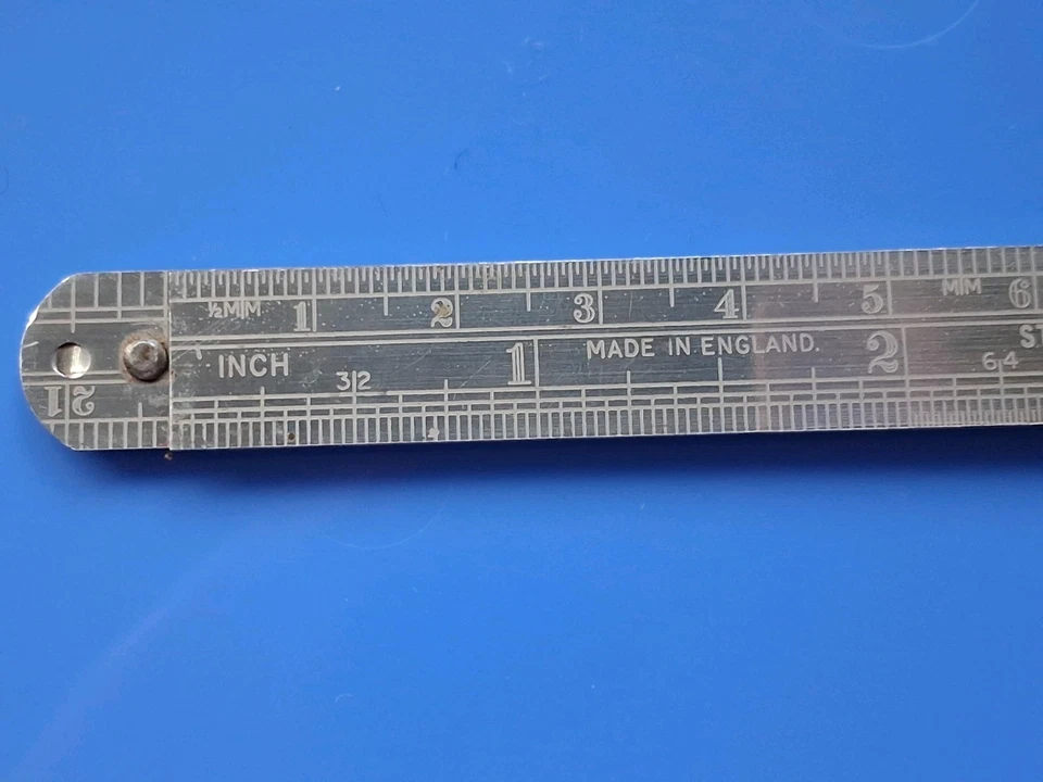 Vintage A1 folding 12" stainless steel ruler in a leather pouch - Image 4 of 4