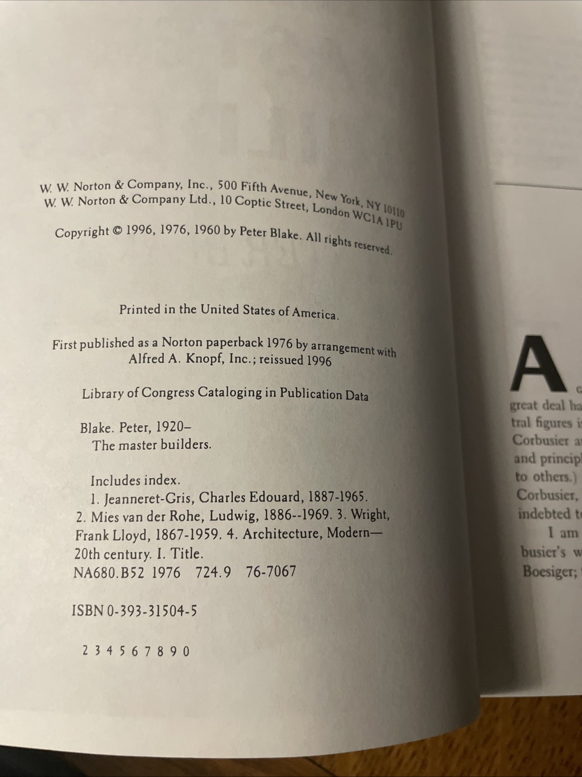 Peter Blake: The Master Builders Tr Pbk 1996 Le Corbusier Van Der Rohe Wright