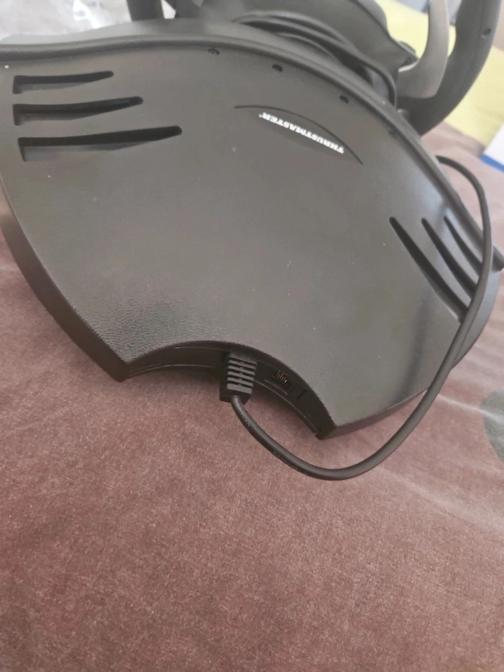 Thrustmaster T80 Édition Ferrari 488 GTB Volants de Course pour PC - Noir - Photo 3/4
