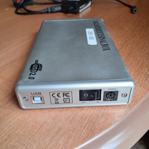 Vintage USB 2.0 250GB HDD External Hard Drive with Power Supply and USB Cable - Photo 3/5