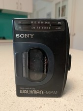 SONY Walkman AM/FM, model WM-FX32