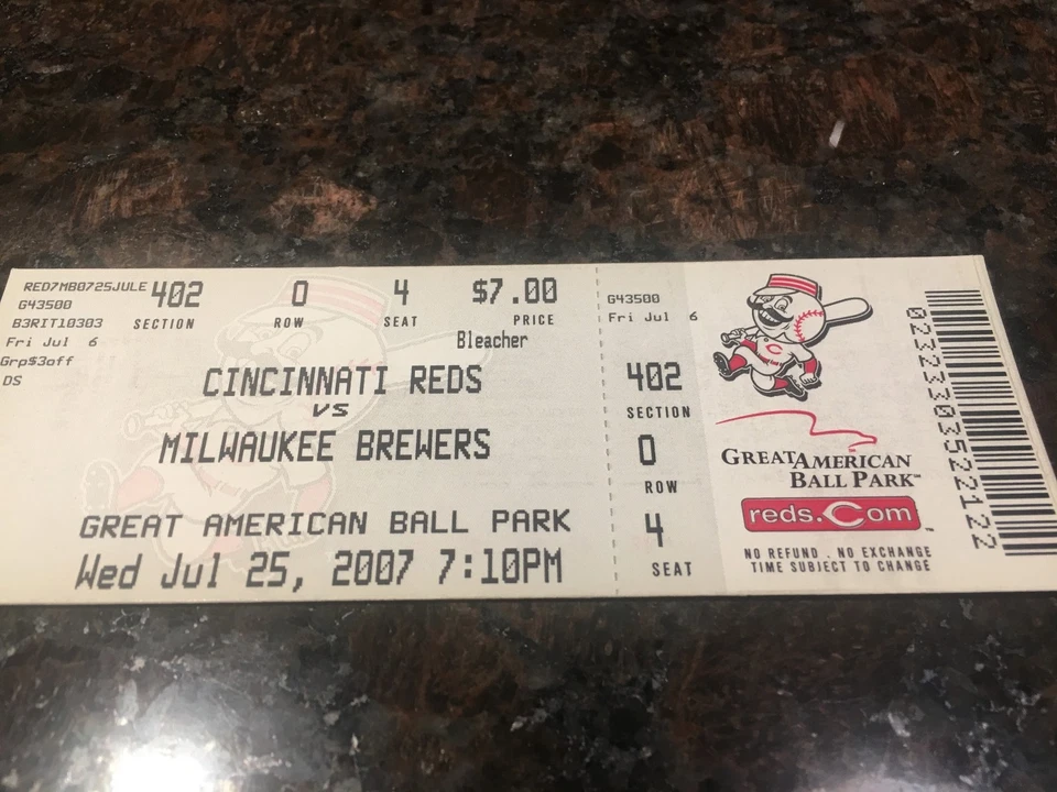 Frank Robinson Bobblehead SGA Cincinnati REDS 7/25/07 plus GAME TICKET - Image 3 of 3