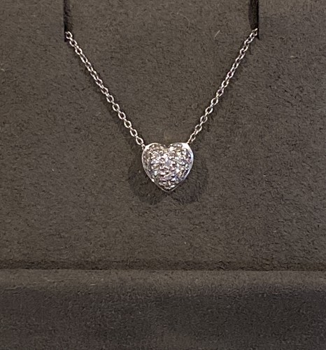 Roberto Coin AUTHENTIC 18K WHITE Gold Pave Diamond Heart 0.15ctw Necklace NWT - Picture 3 of 7