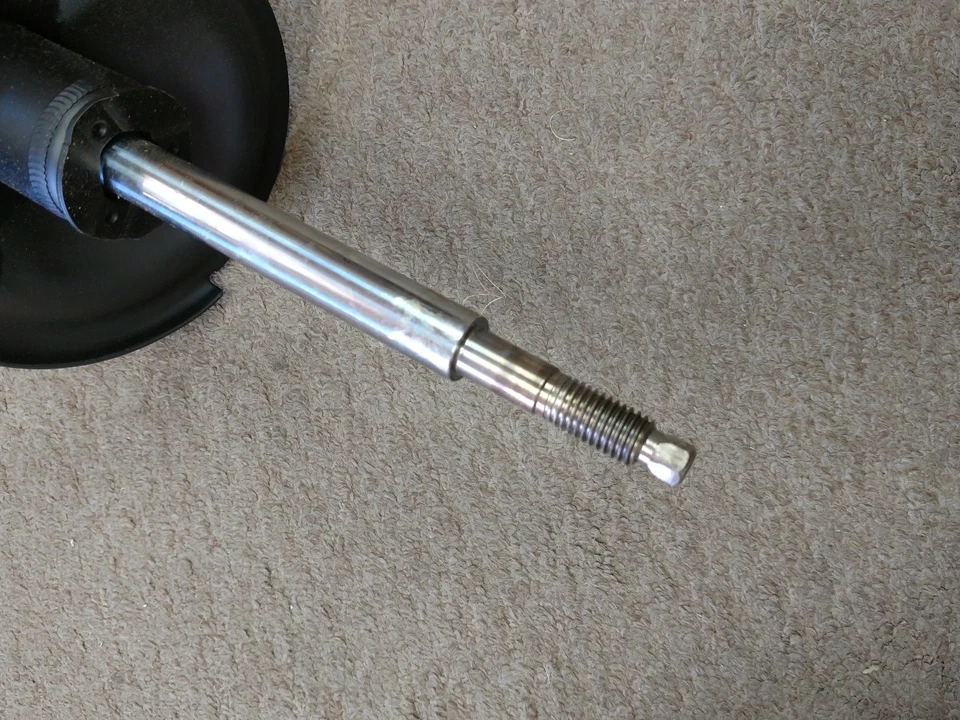 4656069 OEM Mopar suspensión trasera puntal 1997-99 Dodge Plymouth neón NUEVO Foto 4 de 4