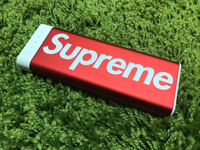 Supreme F/W 2017 Mophie Encore 20K Portable Charger Box Logo