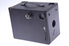 APM APEM BOX 116 ROLL FILM CAMERA 6.5X11CM BLACK NICE RARE APEM ON HANDLE