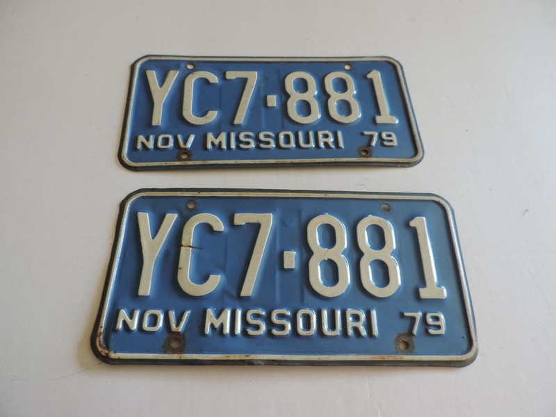 MISSOURI License Plate Pair - 1979