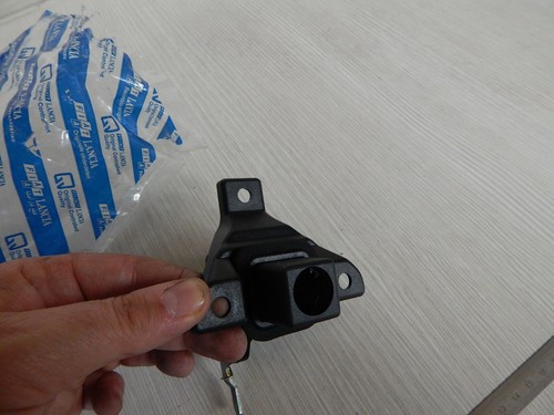 SERRATURA SENZA NOTTOLINO COFANO POSTERIORE FIAT TEMPRA CON CHIUSURA CENTRALIZZ - Foto 5 di 5