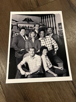 CHEERS BAR BOSTON Photo 11'' x 14'' Poster TED DANSON WOODY HARRELSON BEER NORM!
