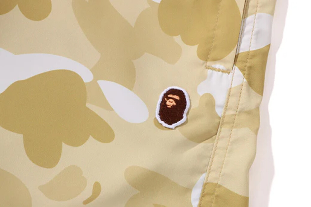 A BATHING APE Men's COLOR CAMO APE HEAD ONE POINT BEACH SHORTS