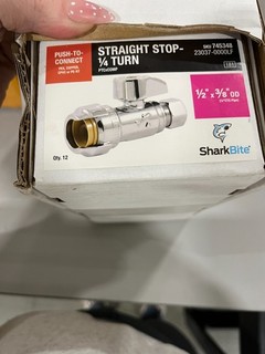 SHARK BITE STRAIGHT STOP