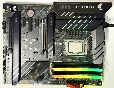 ASUS TUF GAMING Z690-PLUS WIFI D4 ATX LGA1700 DDR4 PCIe4 WiFi6  M2 Gen4 Restored