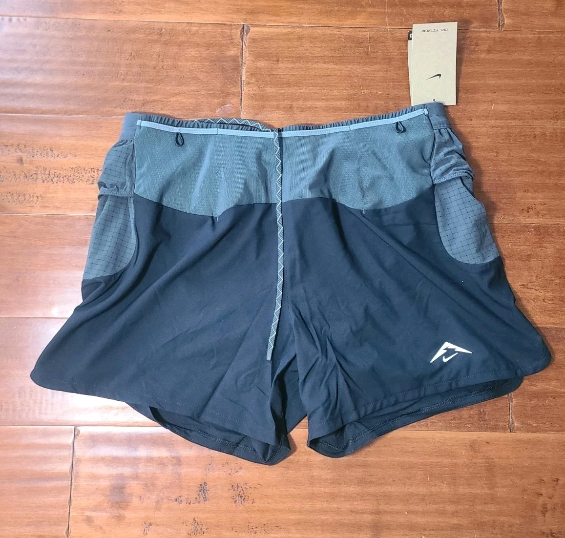 Nike Trail Second Sunrise 5" Dri-FIT ADV Lined Shorts (Black) MEDIUM HJ3572-010